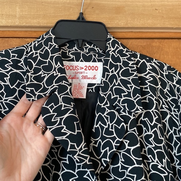 Vintage Charles Glueck silk blazer - Picture 3 of 8